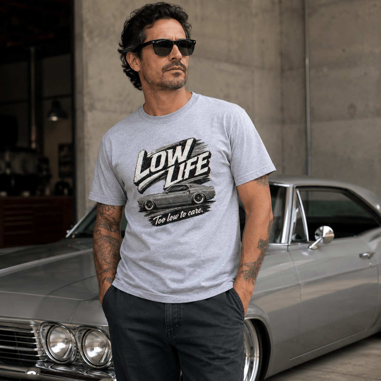 Model wearing Camberline Cars Low Life Monochrome Mach 1 T-Shirt in Sport Grey